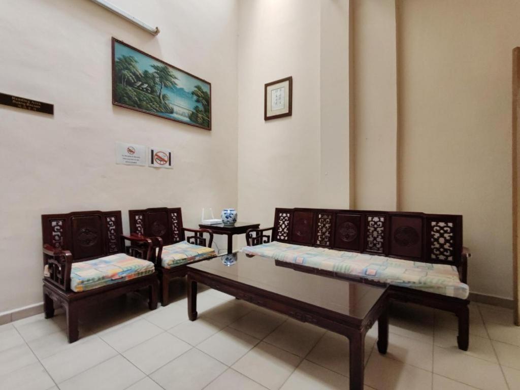 Old Penang Hotel - Trang Road George Town Buitenkant foto