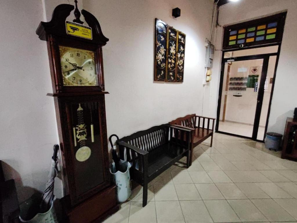 Old Penang Hotel - Trang Road George Town Buitenkant foto